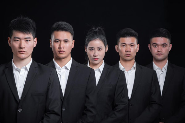 亲人被绑架，可以找北京私人保镖前去营救吗?