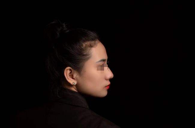万美美-美女保镖-全国女子散打冠军-擅长自由搏击、散打
