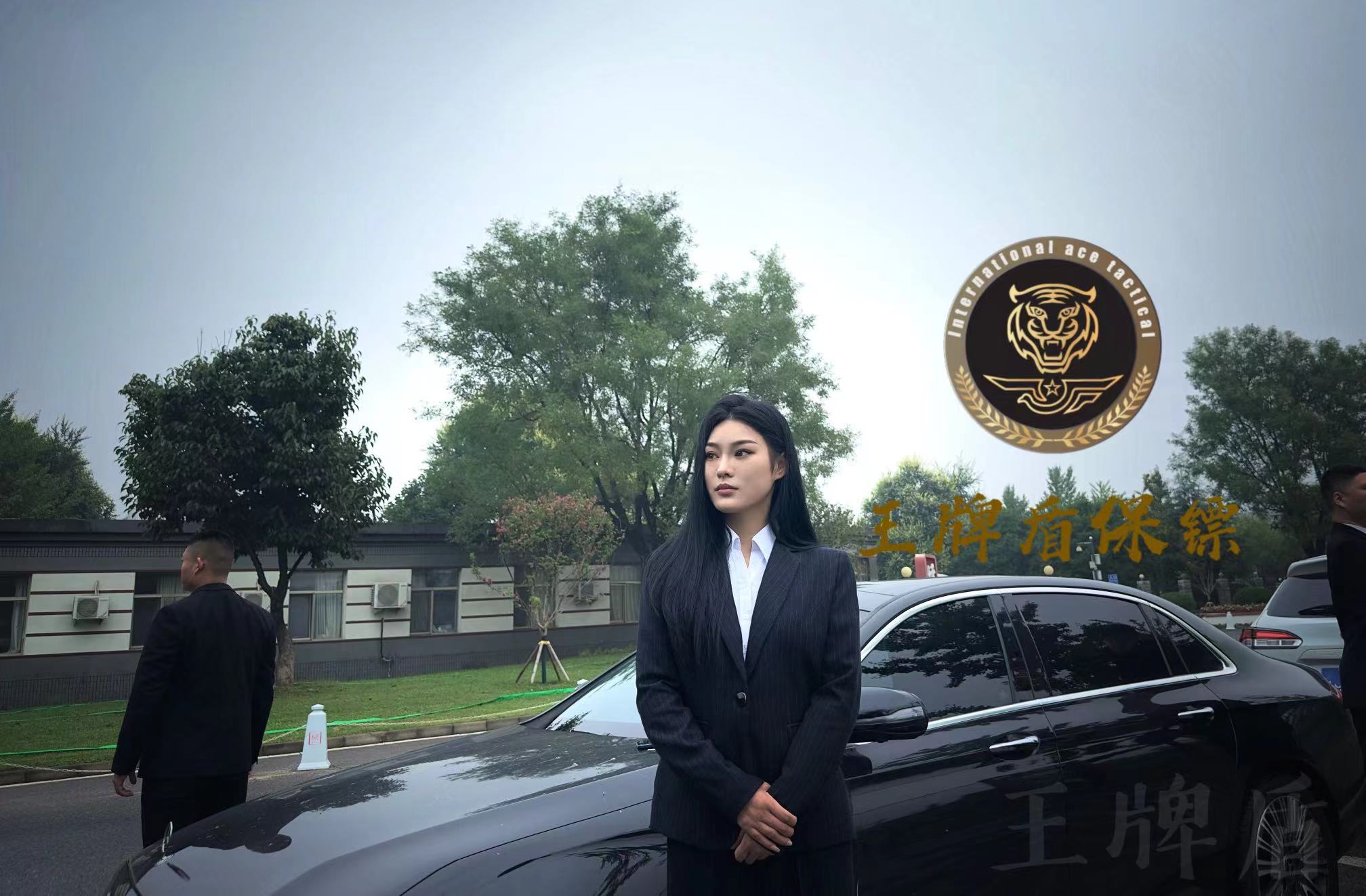 雇主选择女保镖的原因可能有哪些？